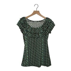 Floral Patterned Short Sleeve Top‎ with Ruffles